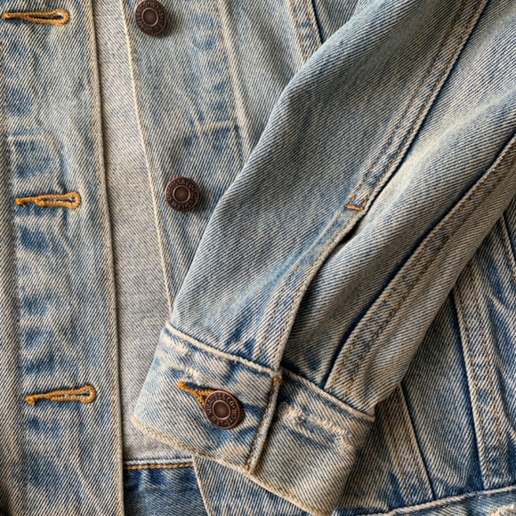 Levi’s denim jacket - Picture 4 of 6